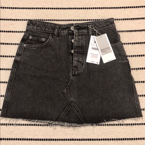 Black Denim Mini Skirt - Picture 2 of 4